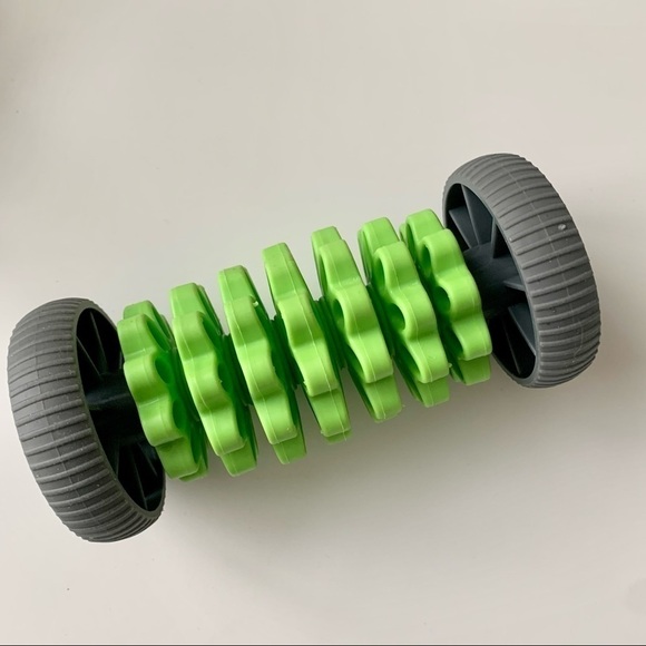 Gaiam BNIB Foot Roller RESTORE ADJUSTABLE - Picture 10 of 11